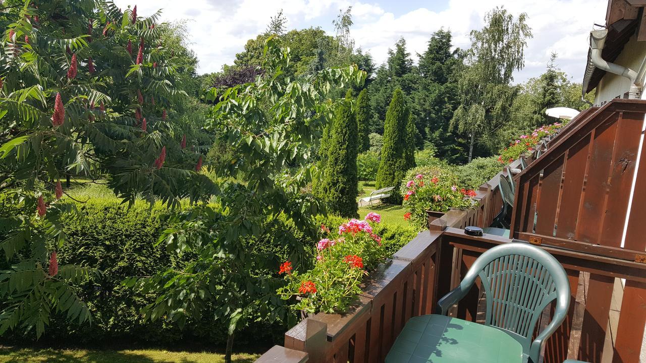 Jaegerheim Loebsal Hotel Lobsal Eksteriør billede