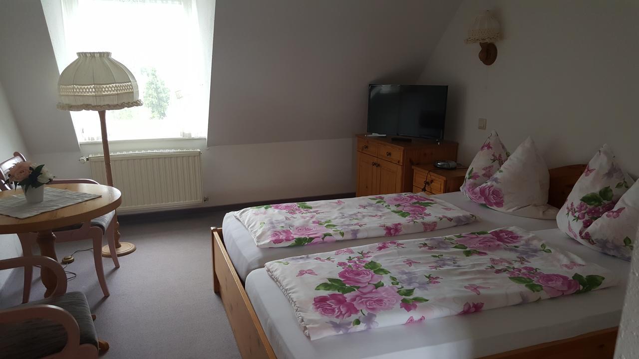 Jaegerheim Loebsal Hotel Lobsal Eksteriør billede
